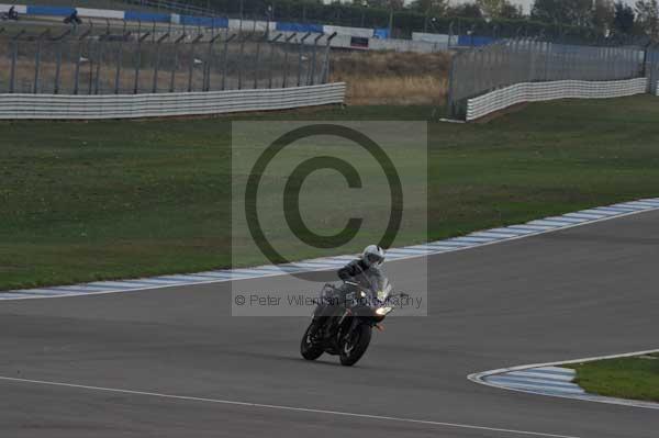 Motorcycle action photographs;Trackday digital images;donington;donington park leicestershire;donington photographs;event digital images;eventdigitalimages;no limits trackday;peter wileman photography;trackday;trackday photos