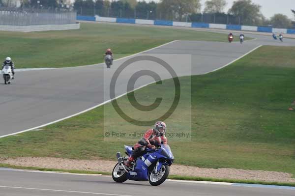 Motorcycle action photographs;Trackday digital images;donington;donington park leicestershire;donington photographs;event digital images;eventdigitalimages;no limits trackday;peter wileman photography;trackday;trackday photos