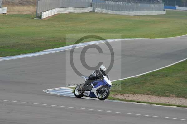 Motorcycle action photographs;Trackday digital images;donington;donington park leicestershire;donington photographs;event digital images;eventdigitalimages;no limits trackday;peter wileman photography;trackday;trackday photos