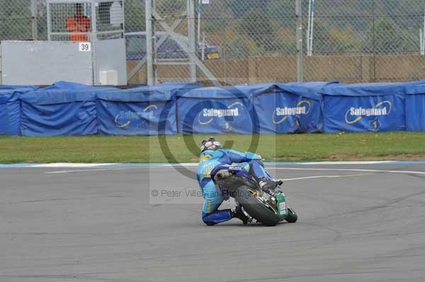 Motorcycle action photographs;Trackday digital images;donington;donington park leicestershire;donington photographs;event digital images;eventdigitalimages;no limits trackday;peter wileman photography;trackday;trackday photos