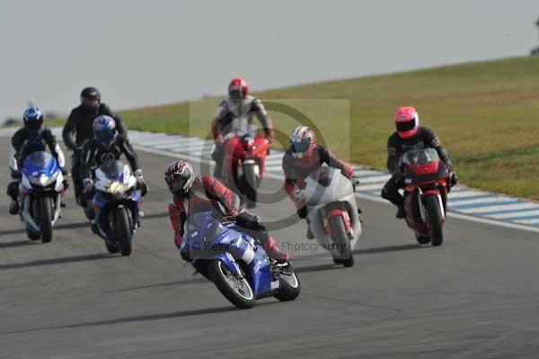 Motorcycle action photographs;Trackday digital images;donington;donington park leicestershire;donington photographs;event digital images;eventdigitalimages;no limits trackday;peter wileman photography;trackday;trackday photos