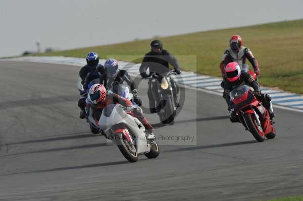 Motorcycle action photographs;Trackday digital images;donington;donington park leicestershire;donington photographs;event digital images;eventdigitalimages;no limits trackday;peter wileman photography;trackday;trackday photos