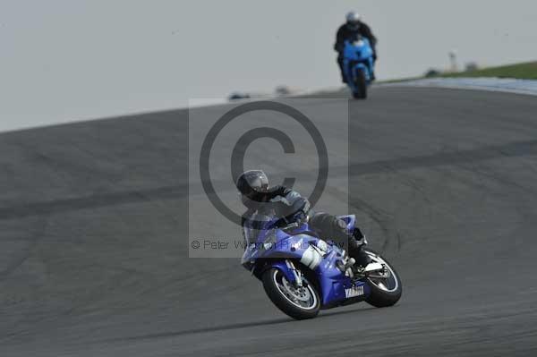Motorcycle action photographs;Trackday digital images;donington;donington park leicestershire;donington photographs;event digital images;eventdigitalimages;no limits trackday;peter wileman photography;trackday;trackday photos
