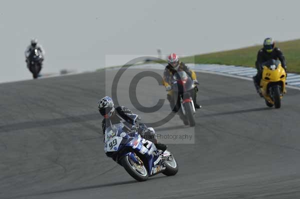 Motorcycle action photographs;Trackday digital images;donington;donington park leicestershire;donington photographs;event digital images;eventdigitalimages;no limits trackday;peter wileman photography;trackday;trackday photos