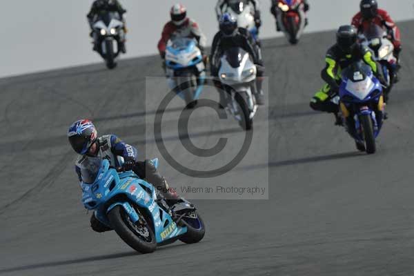 Motorcycle action photographs;Trackday digital images;donington;donington park leicestershire;donington photographs;event digital images;eventdigitalimages;no limits trackday;peter wileman photography;trackday;trackday photos