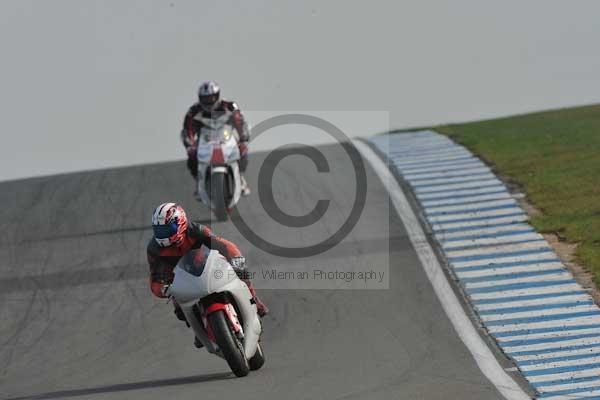 Motorcycle action photographs;Trackday digital images;donington;donington park leicestershire;donington photographs;event digital images;eventdigitalimages;no limits trackday;peter wileman photography;trackday;trackday photos