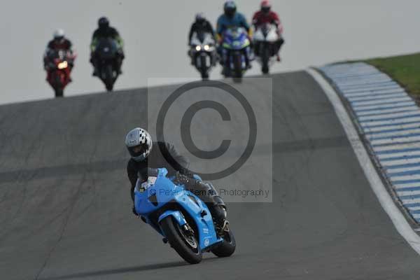 Motorcycle action photographs;Trackday digital images;donington;donington park leicestershire;donington photographs;event digital images;eventdigitalimages;no limits trackday;peter wileman photography;trackday;trackday photos