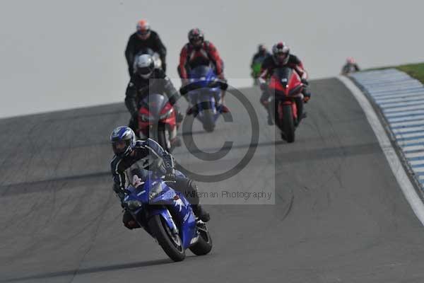 Motorcycle action photographs;Trackday digital images;donington;donington park leicestershire;donington photographs;event digital images;eventdigitalimages;no limits trackday;peter wileman photography;trackday;trackday photos