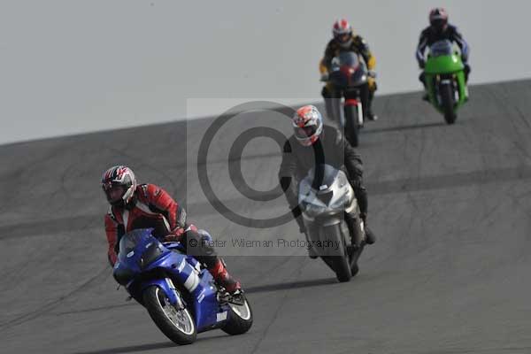 Motorcycle action photographs;Trackday digital images;donington;donington park leicestershire;donington photographs;event digital images;eventdigitalimages;no limits trackday;peter wileman photography;trackday;trackday photos