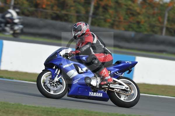 Motorcycle action photographs;Trackday digital images;donington;donington park leicestershire;donington photographs;event digital images;eventdigitalimages;no limits trackday;peter wileman photography;trackday;trackday photos