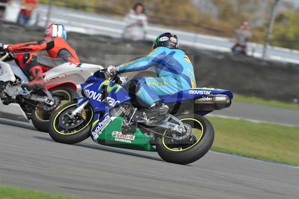 Motorcycle action photographs;Trackday digital images;donington;donington park leicestershire;donington photographs;event digital images;eventdigitalimages;no limits trackday;peter wileman photography;trackday;trackday photos