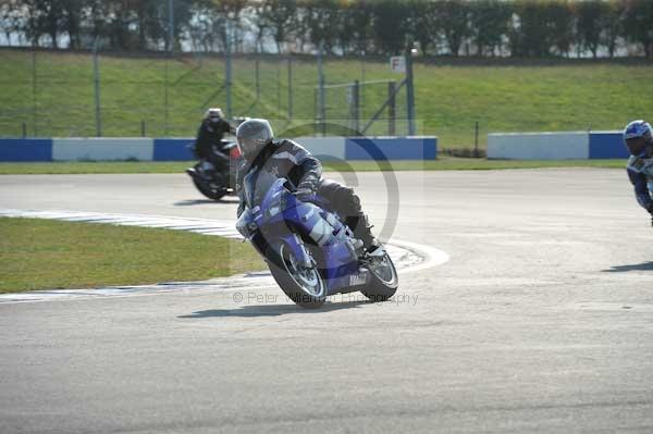 Motorcycle action photographs;Trackday digital images;donington;donington park leicestershire;donington photographs;event digital images;eventdigitalimages;no limits trackday;peter wileman photography;trackday;trackday photos