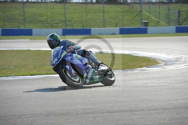 Motorcycle action photographs;Trackday digital images;donington;donington park leicestershire;donington photographs;event digital images;eventdigitalimages;no limits trackday;peter wileman photography;trackday;trackday photos