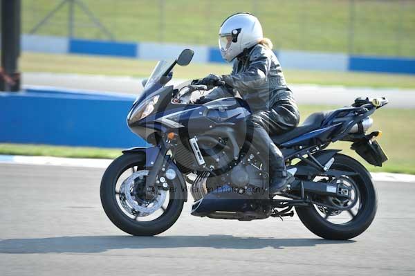 Motorcycle action photographs;Trackday digital images;donington;donington park leicestershire;donington photographs;event digital images;eventdigitalimages;no limits trackday;peter wileman photography;trackday;trackday photos