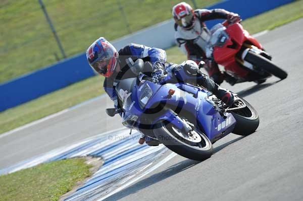 Motorcycle action photographs;Trackday digital images;donington;donington park leicestershire;donington photographs;event digital images;eventdigitalimages;no limits trackday;peter wileman photography;trackday;trackday photos