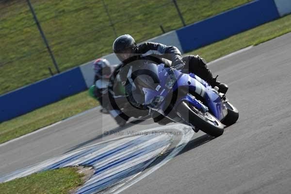 Motorcycle action photographs;Trackday digital images;donington;donington park leicestershire;donington photographs;event digital images;eventdigitalimages;no limits trackday;peter wileman photography;trackday;trackday photos