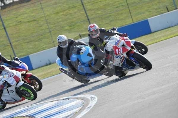 Motorcycle action photographs;Trackday digital images;donington;donington park leicestershire;donington photographs;event digital images;eventdigitalimages;no limits trackday;peter wileman photography;trackday;trackday photos