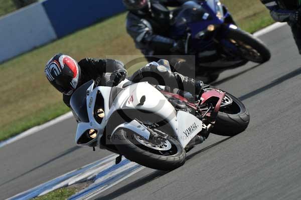 Motorcycle action photographs;Trackday digital images;donington;donington park leicestershire;donington photographs;event digital images;eventdigitalimages;no limits trackday;peter wileman photography;trackday;trackday photos