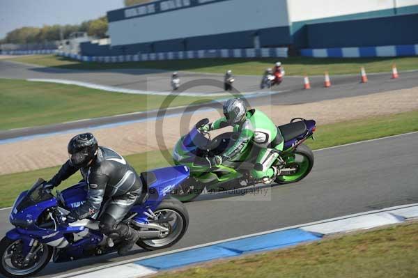 Motorcycle action photographs;Trackday digital images;donington;donington park leicestershire;donington photographs;event digital images;eventdigitalimages;no limits trackday;peter wileman photography;trackday;trackday photos