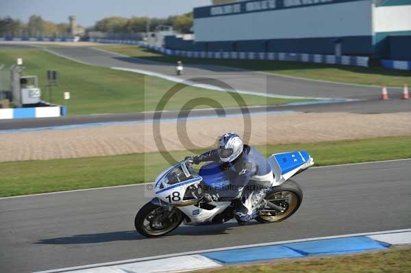 Motorcycle action photographs;Trackday digital images;donington;donington park leicestershire;donington photographs;event digital images;eventdigitalimages;no limits trackday;peter wileman photography;trackday;trackday photos