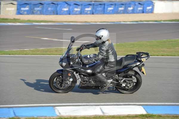 Motorcycle action photographs;Trackday digital images;donington;donington park leicestershire;donington photographs;event digital images;eventdigitalimages;no limits trackday;peter wileman photography;trackday;trackday photos
