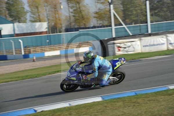 Motorcycle action photographs;Trackday digital images;donington;donington park leicestershire;donington photographs;event digital images;eventdigitalimages;no limits trackday;peter wileman photography;trackday;trackday photos
