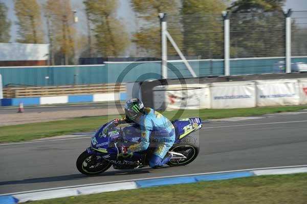 Motorcycle action photographs;Trackday digital images;donington;donington park leicestershire;donington photographs;event digital images;eventdigitalimages;no limits trackday;peter wileman photography;trackday;trackday photos