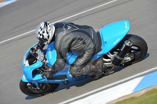 Motorcycle action photographs;Trackday digital images;donington;donington park leicestershire;donington photographs;event digital images;eventdigitalimages;no limits trackday;peter wileman photography;trackday;trackday photos
