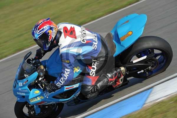 Motorcycle action photographs;Trackday digital images;donington;donington park leicestershire;donington photographs;event digital images;eventdigitalimages;no limits trackday;peter wileman photography;trackday;trackday photos