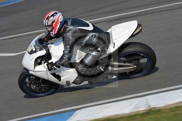 Motorcycle action photographs;Trackday digital images;donington;donington park leicestershire;donington photographs;event digital images;eventdigitalimages;no limits trackday;peter wileman photography;trackday;trackday photos