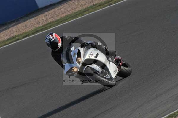 Motorcycle action photographs;Trackday digital images;donington;donington park leicestershire;donington photographs;event digital images;eventdigitalimages;no limits trackday;peter wileman photography;trackday;trackday photos