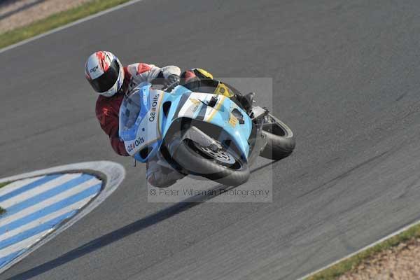 Motorcycle action photographs;Trackday digital images;donington;donington park leicestershire;donington photographs;event digital images;eventdigitalimages;no limits trackday;peter wileman photography;trackday;trackday photos