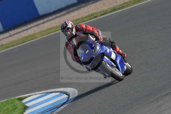 Motorcycle action photographs;Trackday digital images;donington;donington park leicestershire;donington photographs;event digital images;eventdigitalimages;no limits trackday;peter wileman photography;trackday;trackday photos