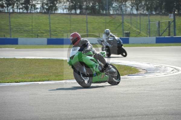 Motorcycle action photographs;Trackday digital images;donington;donington park leicestershire;donington photographs;event digital images;eventdigitalimages;no limits trackday;peter wileman photography;trackday;trackday photos
