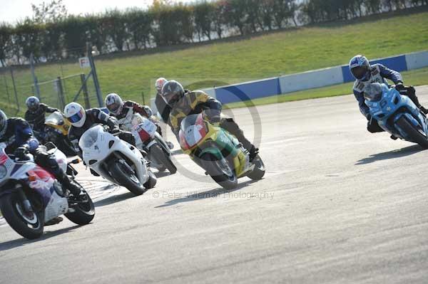 Motorcycle action photographs;Trackday digital images;donington;donington park leicestershire;donington photographs;event digital images;eventdigitalimages;no limits trackday;peter wileman photography;trackday;trackday photos