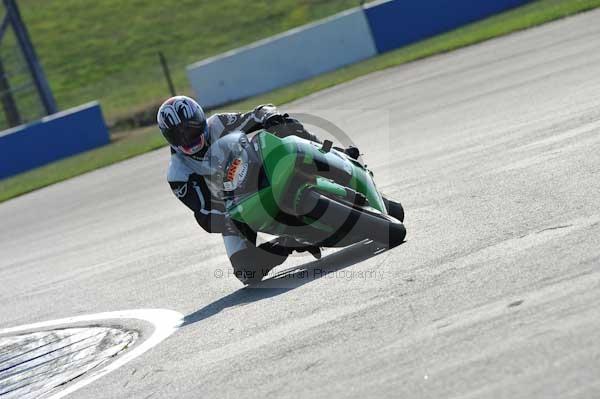 Motorcycle action photographs;Trackday digital images;donington;donington park leicestershire;donington photographs;event digital images;eventdigitalimages;no limits trackday;peter wileman photography;trackday;trackday photos