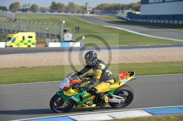 Motorcycle action photographs;Trackday digital images;donington;donington park leicestershire;donington photographs;event digital images;eventdigitalimages;no limits trackday;peter wileman photography;trackday;trackday photos
