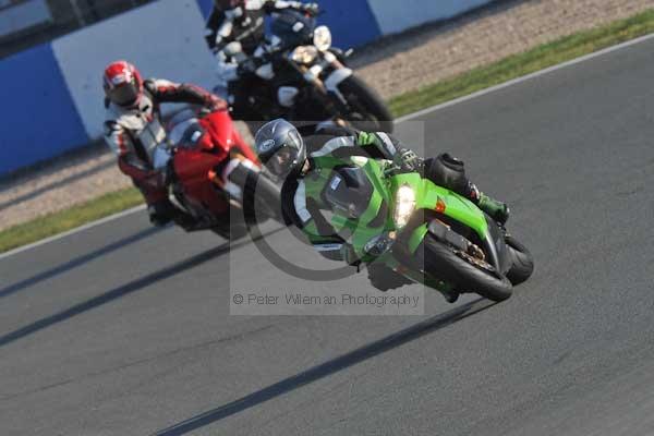 Motorcycle action photographs;Trackday digital images;donington;donington park leicestershire;donington photographs;event digital images;eventdigitalimages;no limits trackday;peter wileman photography;trackday;trackday photos