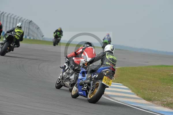 Motorcycle action photographs;Trackday digital images;donington;donington park leicestershire;donington photographs;event digital images;eventdigitalimages;no limits trackday;peter wileman photography;trackday;trackday photos