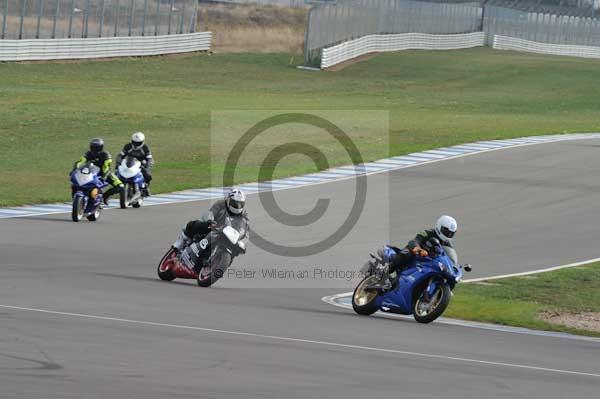 Motorcycle action photographs;Trackday digital images;donington;donington park leicestershire;donington photographs;event digital images;eventdigitalimages;no limits trackday;peter wileman photography;trackday;trackday photos