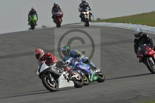 Motorcycle action photographs;Trackday digital images;donington;donington park leicestershire;donington photographs;event digital images;eventdigitalimages;no limits trackday;peter wileman photography;trackday;trackday photos