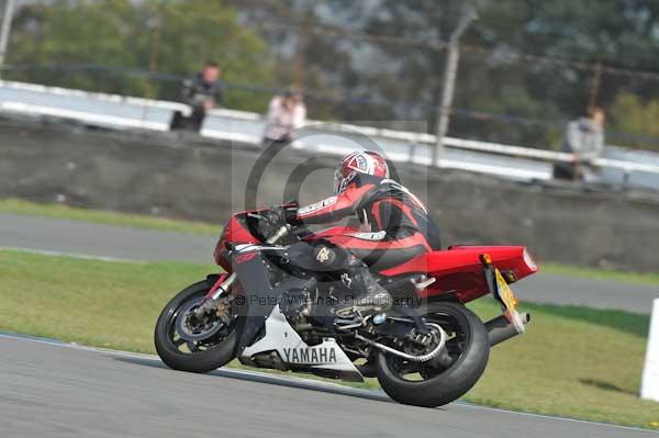 Motorcycle action photographs;Trackday digital images;donington;donington park leicestershire;donington photographs;event digital images;eventdigitalimages;no limits trackday;peter wileman photography;trackday;trackday photos