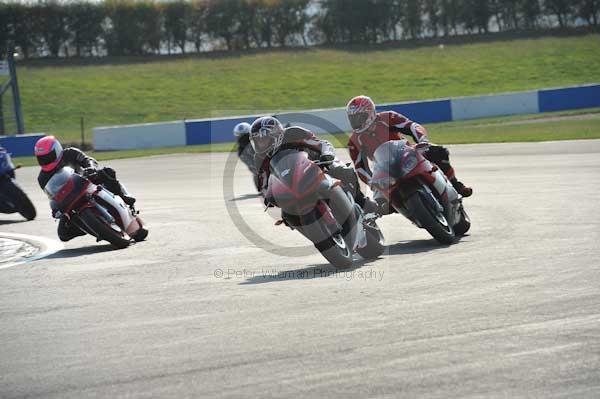 Motorcycle action photographs;Trackday digital images;donington;donington park leicestershire;donington photographs;event digital images;eventdigitalimages;no limits trackday;peter wileman photography;trackday;trackday photos