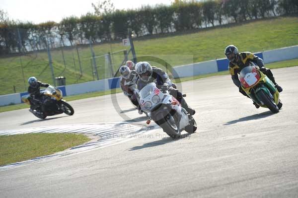 Motorcycle action photographs;Trackday digital images;donington;donington park leicestershire;donington photographs;event digital images;eventdigitalimages;no limits trackday;peter wileman photography;trackday;trackday photos