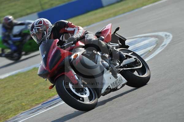 Motorcycle action photographs;Trackday digital images;donington;donington park leicestershire;donington photographs;event digital images;eventdigitalimages;no limits trackday;peter wileman photography;trackday;trackday photos