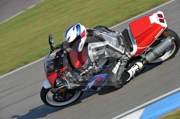Motorcycle action photographs;Trackday digital images;donington;donington park leicestershire;donington photographs;event digital images;eventdigitalimages;no limits trackday;peter wileman photography;trackday;trackday photos