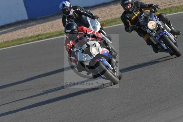 Motorcycle action photographs;Trackday digital images;donington;donington park leicestershire;donington photographs;event digital images;eventdigitalimages;no limits trackday;peter wileman photography;trackday;trackday photos