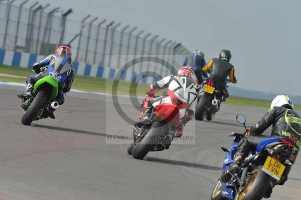 Motorcycle action photographs;Trackday digital images;donington;donington park leicestershire;donington photographs;event digital images;eventdigitalimages;no limits trackday;peter wileman photography;trackday;trackday photos