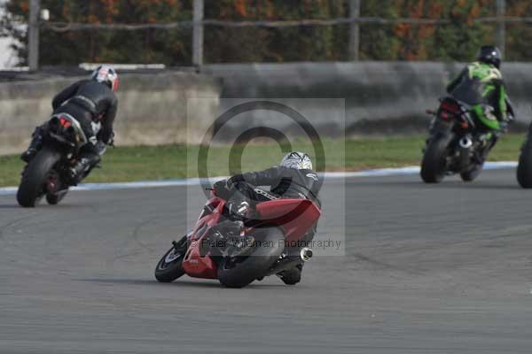Motorcycle action photographs;Trackday digital images;donington;donington park leicestershire;donington photographs;event digital images;eventdigitalimages;no limits trackday;peter wileman photography;trackday;trackday photos