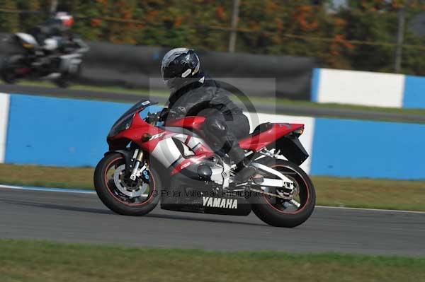 Motorcycle action photographs;Trackday digital images;donington;donington park leicestershire;donington photographs;event digital images;eventdigitalimages;no limits trackday;peter wileman photography;trackday;trackday photos